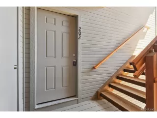 Photo #3: 1633805 Listing