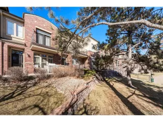 Photo #5: 1634044 Listing