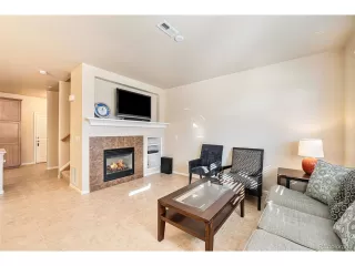 Photo #6: 1634044 Listing