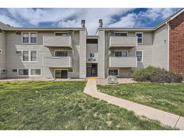 MLS: 1636471 Condo For Sale