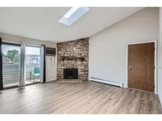 Photo #3: 1636471 Listing 