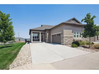 Photo #2: 1636472 Listing