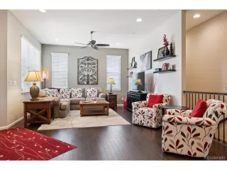 Photo #4: 1636472 Listing