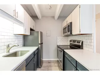 Photo #2: 1638500 Listing 