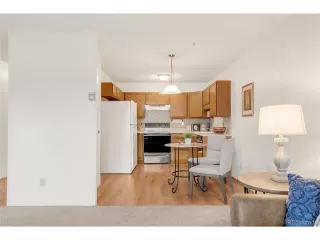 Photo #6: 1642631 Listing