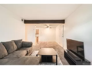 Photo #6: 1644044 Listing