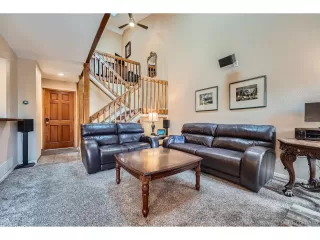 Photo #6: 1644372 Listing