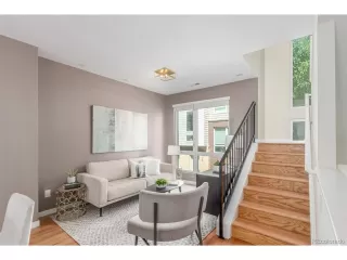 Photo #4: 1644646 Listing