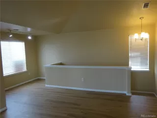 Photo #3: 1646534 Listing
