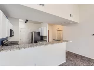 Photo #3: 1646832 Listing 