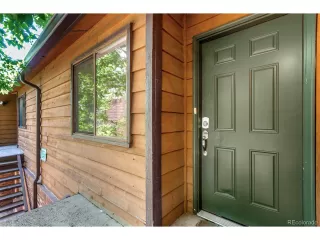 Photo #4: 1649325 Listing