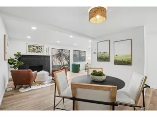 Photo #4: 1651353 Listing 