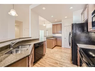 Photo #4: 1651360 Listing 