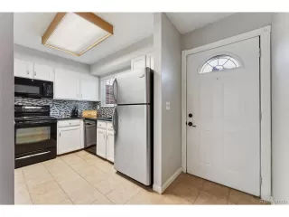 Photo #4: 1651501 Listing 