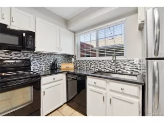 Photo #6: 1651501 Listing 