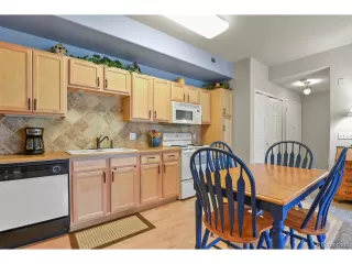 Photo #6: 1651634 Listing