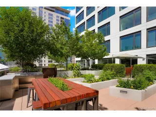 Photo #2: 1652256 Listing