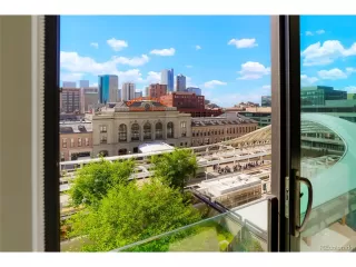 Photo #3: 1652256 Listing