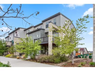 More Details about MLS # 1655753 : 2521 MOLINE ST AURORA CO 80010