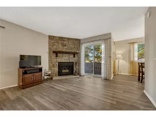 Photo #5: 1656981 Listing 