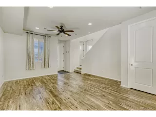 Photo #4: 1657333 Listing 