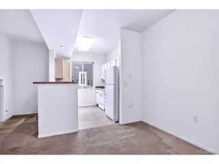 Photo #4: 1658141 Listing