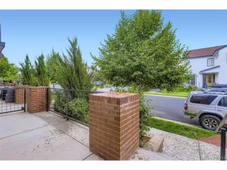 Photo #2: 1658454 Listing