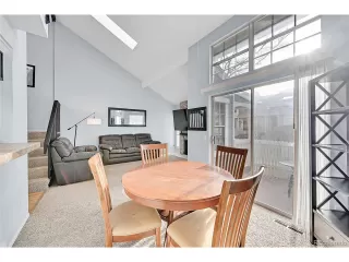 Photo #6: 1658622 Listing 