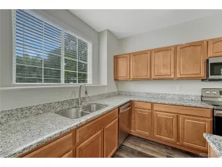 Photo #6: 1658951 Listing