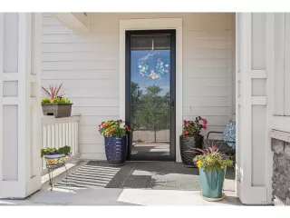 Photo #3: 1660019 Listing