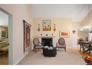 Photo #6: 1667921 Listing