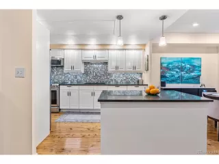 Photo #3: 1668182 Listing