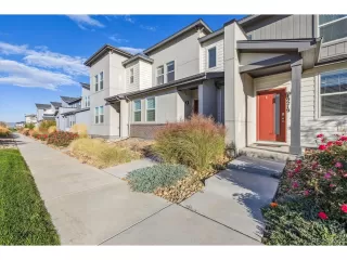 Photo #2: 1668798 Listing 