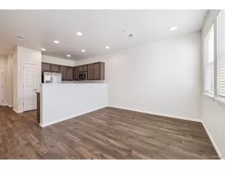 Photo #4: 1668798 Listing 