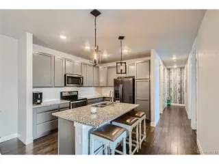 Photo #2: 1669031 Listing 