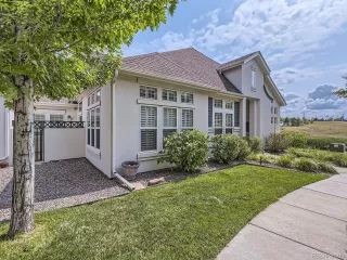 Photo #2: 1669069 Listing