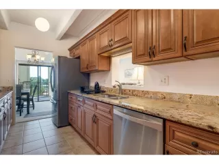 Photo #5: 1670953 Listing