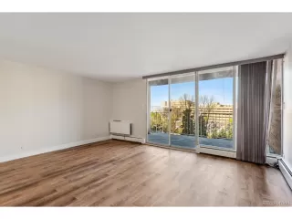 Photo #4: 1671933 Listing 