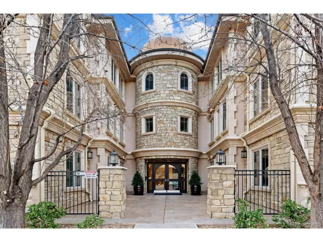 MLS: 1672019 Condo For Sale