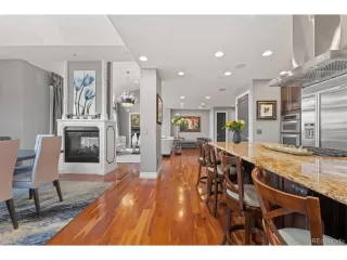 Photo #3: 1672019 Listing 