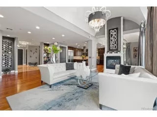 Photo #4: 1672019 Listing 