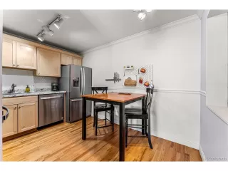 Photo #5: 1672438 Listing