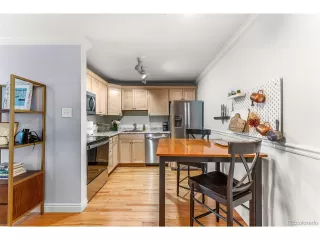 Photo #6: 1672438 Listing