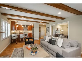 Photo #6: 1673977 Listing 