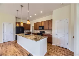 Photo #4: 1676412 Listing 