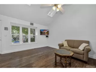 Photo #5: 1677206 Listing