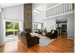 Photo #2: 1678112 Listing