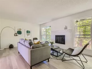 Photo #4: 1681077 Listing