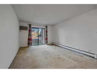 Photo #2: 1682067 Listing