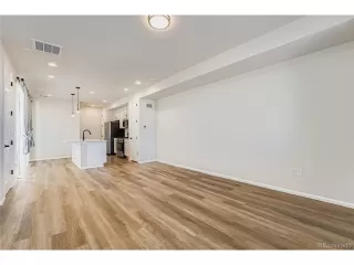 Photo #5: 1682554 Listing 